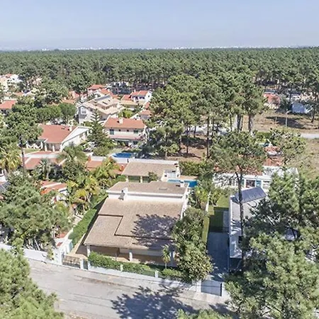 Santo Isa - Spacious 5 Bedroom - Private Pool - Close To Lisbon - Perfect For Families *