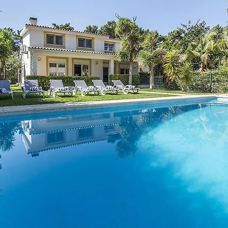 Santo Isa - Spacious 5 Bedroom - Private Pool - Close To Lisbon - Perfect For Families Villa *