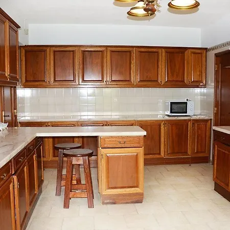 Santo Isa - Spacious 5 Bedroom - Private Pool - Close To Lisbon - Perfect For Families